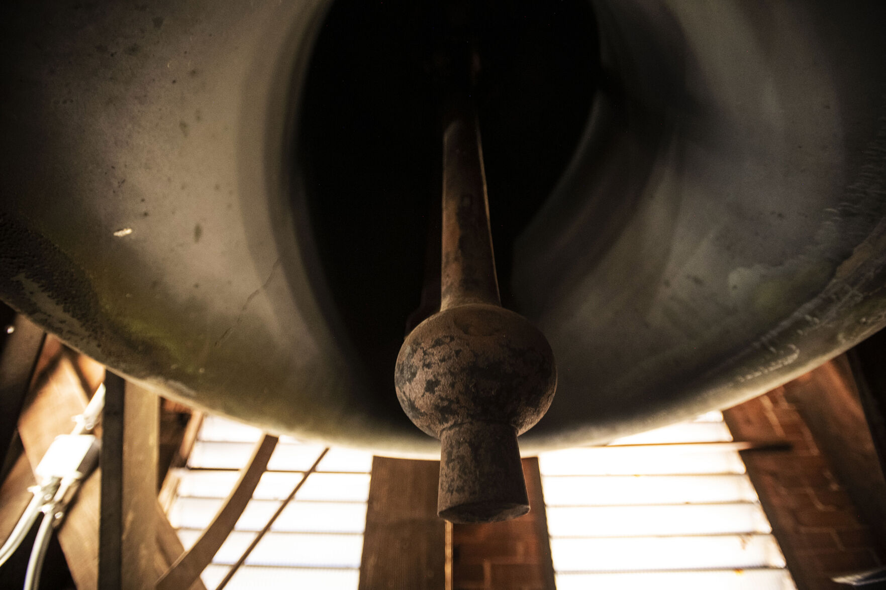 010222-life-bells 08